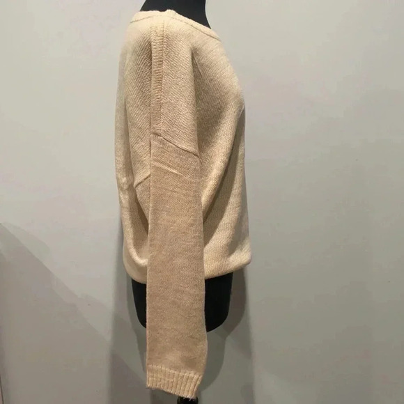 🎉HOST PICK 🎉Tropical 🏝 Vibes | Sweater - Picture 3 of 8